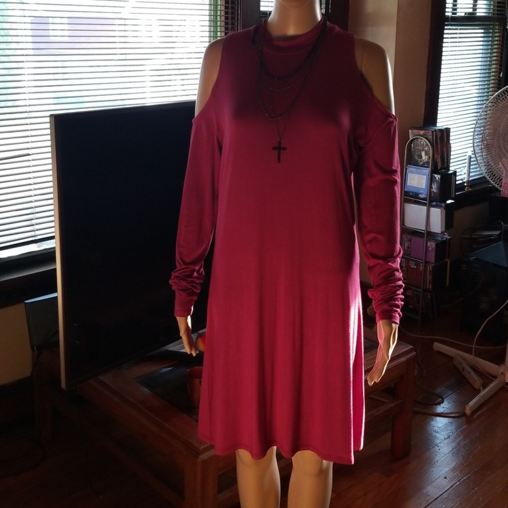 Cold shoulder Dress